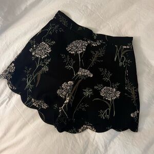 Aritzia Wilfred Arbre shorts